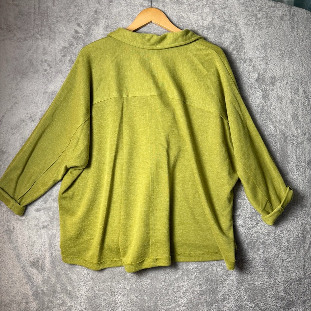 Chartreuse Green oversized Henley style sweater - Picture 4 of 6
